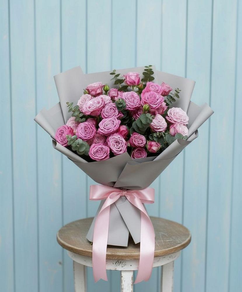 Композиция Яркий комплимент в Лесной Пушкинский район Букет цветов из: Розы в Лесной Пушкинский район