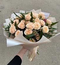 Букет Кремовые розы Латте в Лесной Пушкинский район