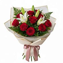 Букет цветов из:  Лилии и Розы в Лесной Пушкинский район