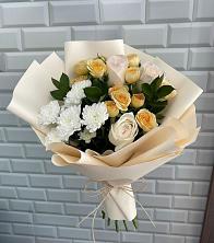 Букет цветочный вальс в Лесной Пушкинский район Букет цветов из:  Розы и Хризантемы в Лесной Пушкинский район