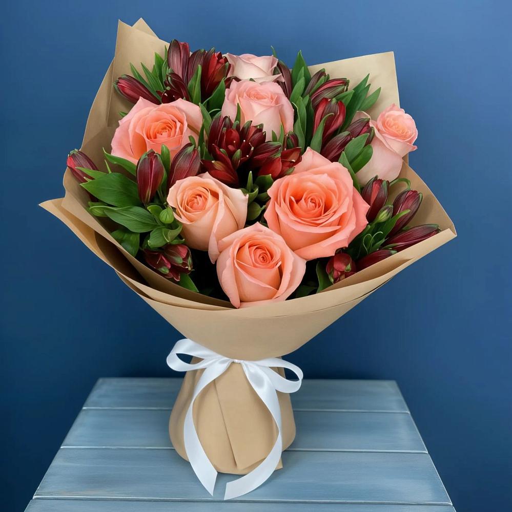 Букет Сплетённые любовью в Лесной Пушкинский район Букет цветов из: Розы и Альстромерии в Лесной Пушкинский район