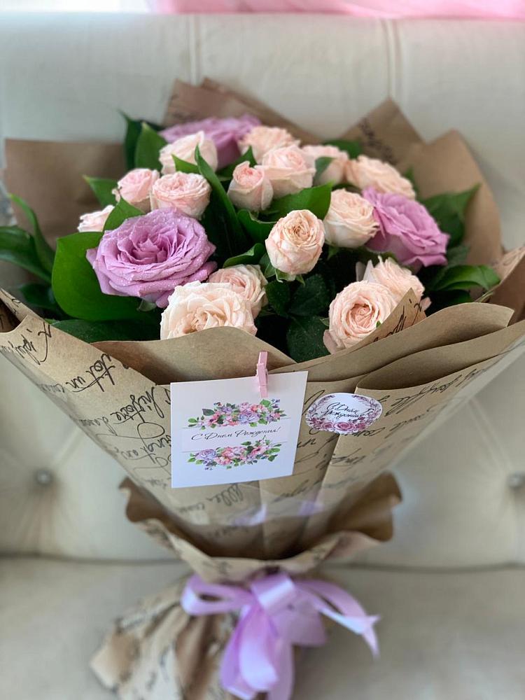 Букет цветов из: Розы в Лесной Пушкинский район