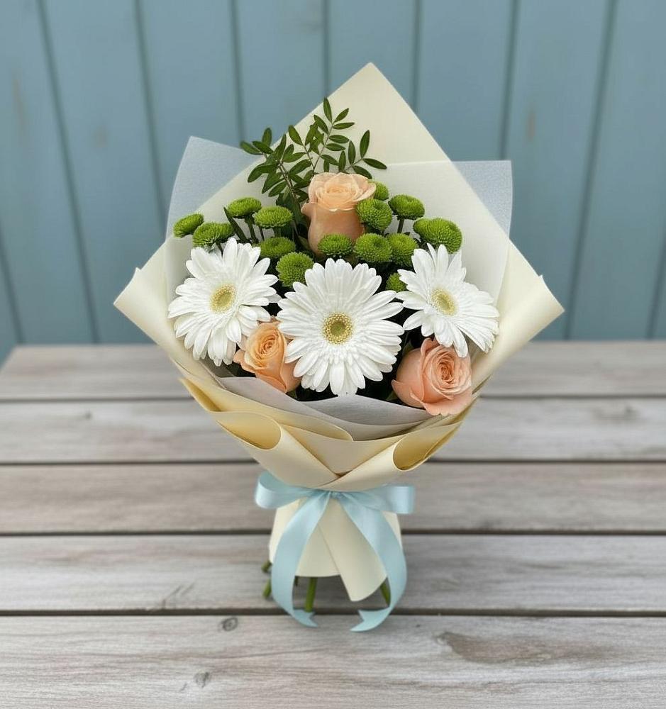 Букет герберы и розы в Лесной Пушкинский район Букет цветов из: Герберы, Розы и Хризантемы в Лесной Пушкинский район