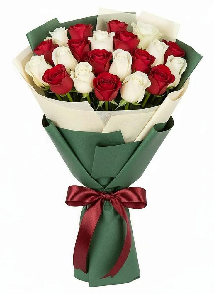 Букет Микс из красных и белых роз в Лесной Пушкинский район