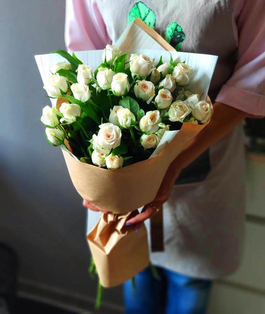 Букет цветов из: Розы в Лесной Пушкинский район