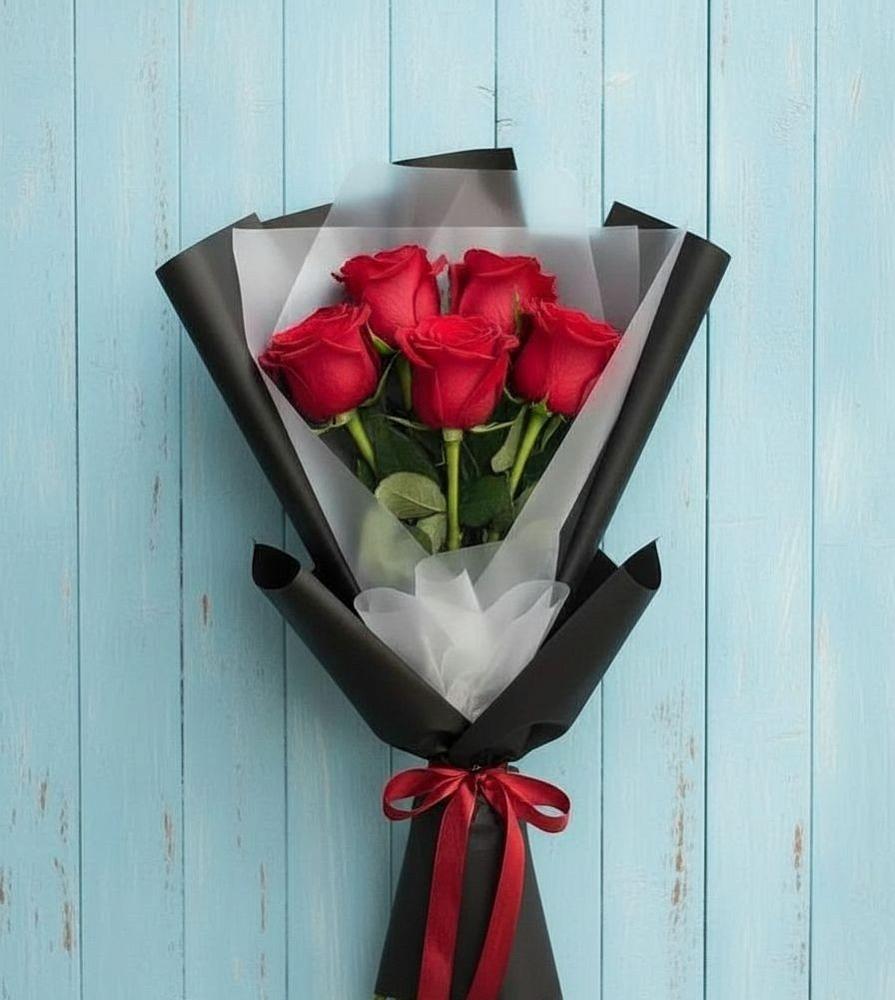 Букет в ритме города в Лесной Пушкинский район Букет цветов из: Розы в Лесной Пушкинский район