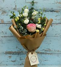 Букет нежный привет в Лесной Пушкинский район Букет цветов из:  Розы и Лизиантусы в Лесной Пушкинский район