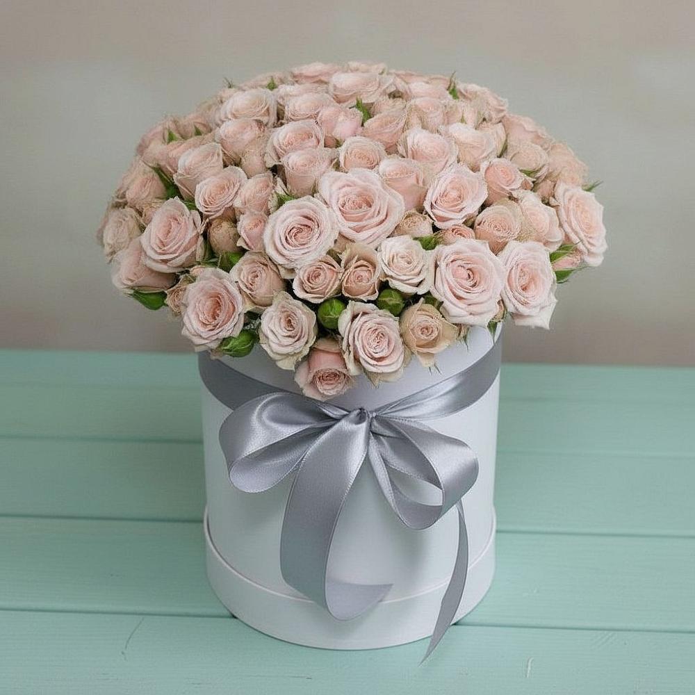 Композиция утонченная красота в Лесной Пушкинский район Цветочная композиция из Розы в шляпной коробке в Лесной Пушкинский район